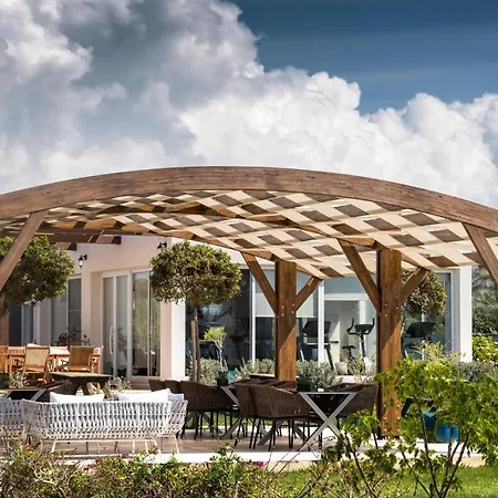 Διαμέρισμα Mercury Penthouse & Spa Tub Vokolidha